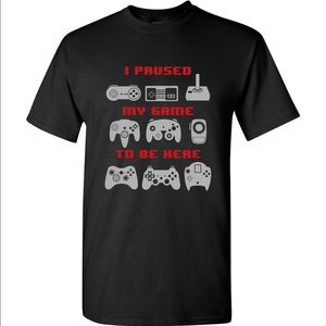 Funny black retro videogame controller gamer shirt